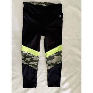 Layers 8 Girls Black Camo Capri Active Leggings Size 6X Athletic Yoga